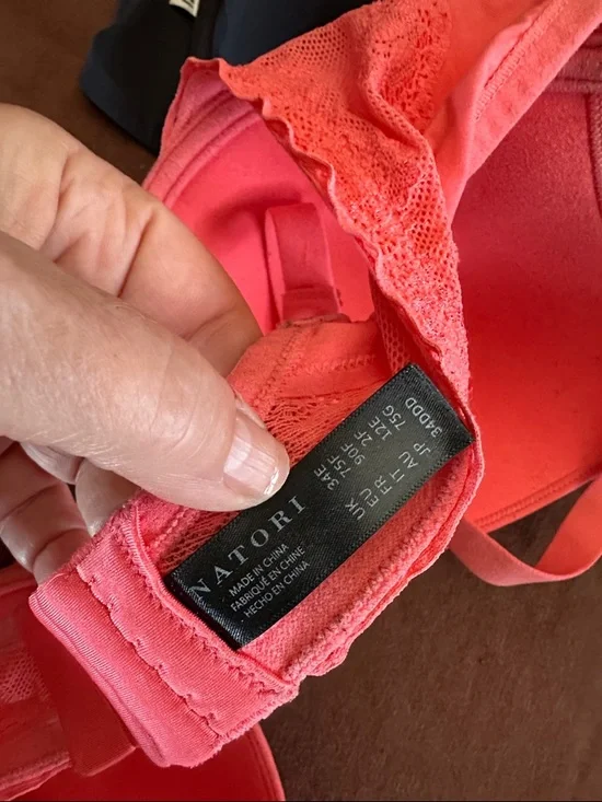 10 BRA Bundle Sizes 34DDD (2), 36D (4), 38D (4). Natori, Wacoal. Sexy Demi bras - Picture 7 of 9